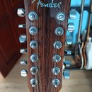 Fender CD-160E 12-strunná