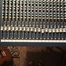 Soundcraft LX7II 32ch