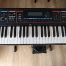 Syntezátor Roland Juno Di + monitor Roland CM 30