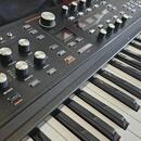 ASM Hydrasynth keyboard