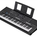 YAMAHA PSR E483