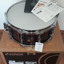 Prodám snare Sonor SQ2 Maple- 14x6,5" Ebony(PC33831,-)