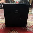 VOX V412BN – uzavřený kytarový box 4x12, mono/stereo