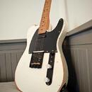 Olympic white nitro tele + fender krk + EMG