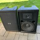 Pár pasivních reproboxů K.C.S. SR-8/2 150W RMS