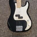 Squier Precision Bass