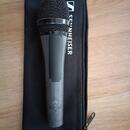 Sennheiser e835