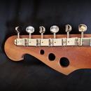 Horus Zither Top