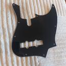 Sire 4.str pickguard original Boston 