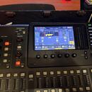 Behringer X32 