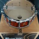 Prodám snare Sonor SQ2 Birch- 14x6" Fiery red