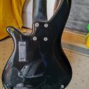 Prodám baskytaru Yamaha