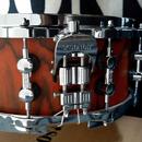 Prodám snare Sonor SQ2 Birch- 14x6" Fiery red