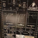 Behringer Truth B2031