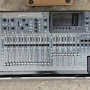 Mixážní pult Behringer X32.