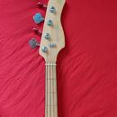 Sire Marcus Miller V7 Vintage Alder-4 FL 2nd Gen 