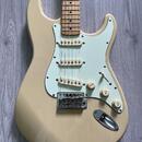 Squier Pro Tone Stratocaster (1997) + příslušenství