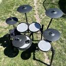 elektronické bicí V-Drums td-17