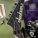 Elektrická kytara Jackson Dinky série JS