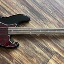 Squier Classic Vibe ‘60s Jazz Bass Fretless – TOP stav