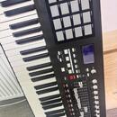 Akai MPK88 midi