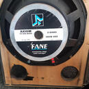 Bedna pro baskytaru nebo jako pas. Subwoofer s repro FANE