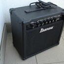 kytarové kombo Ibanez 15W