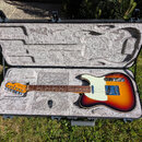Fender American Ultra Telecaster RW Ultraburst.