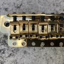 nová tremolo kobylka Fender 005-3275-000 zlatá gold
