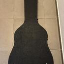 Thomann Hardcase pro akustickou kytaru (Dreadnought) – pevný