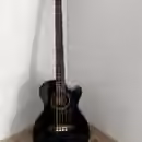 Elektroakustick&aacute; baskytara Fender