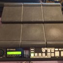 Yamaha DTX-MULTI 12 a pedál Yamaha KU100