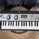 Korg Microkorg XL + praktický batoh