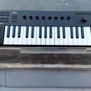 Komplete Kontrol M32 + decksaver