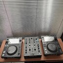 Prodám Pioneer XDJ-700 a DJM 450