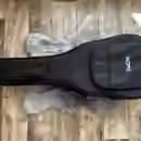 Elektroakustick&aacute; baskytara Fender