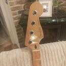 Krk Fender jazz Bass, ROASTED MAPLE 