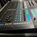Allen & Heath GLD-80 + AR2412 + AR84 .