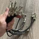 RUČNÍ VÝROBA PATCH KABELŮ NA MÍRU – MOGAMI + SQUAREPLUG