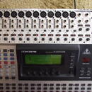 Dva digi mixy Behringer DDX 3216
