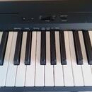 Přenosné digitální stage piano YAMAHA P-145B