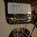 Modifikovaný jazzmaster (původně J. Mascis model)