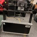 Thon Guitarstand – stojan/case na 5 kytar