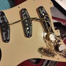 STRATOCASTER DELUXE 1999