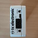 Pedálová ladička TC Electronic Polytune 2