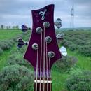 F bass 