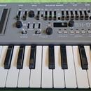 ROLAND SH-01A