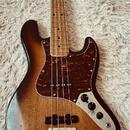 Jazz Bass. Vintage ručně vyráběná basová kytara