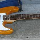Stratocaster velká hlava,tělo jako Music Man