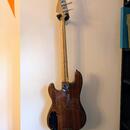 Unikátní Fender Acoustic Electric Precision Bass, Japan 1990